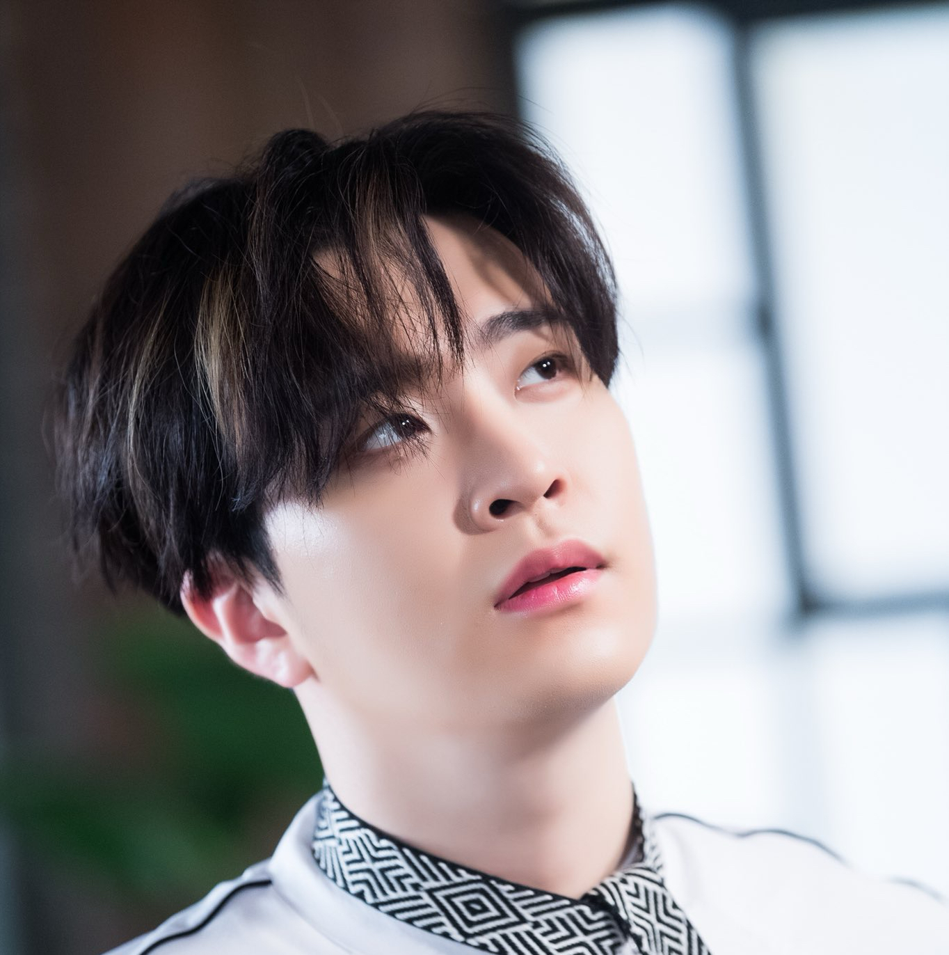 Behind-the-scenes cut of Youngjae (GOT7)