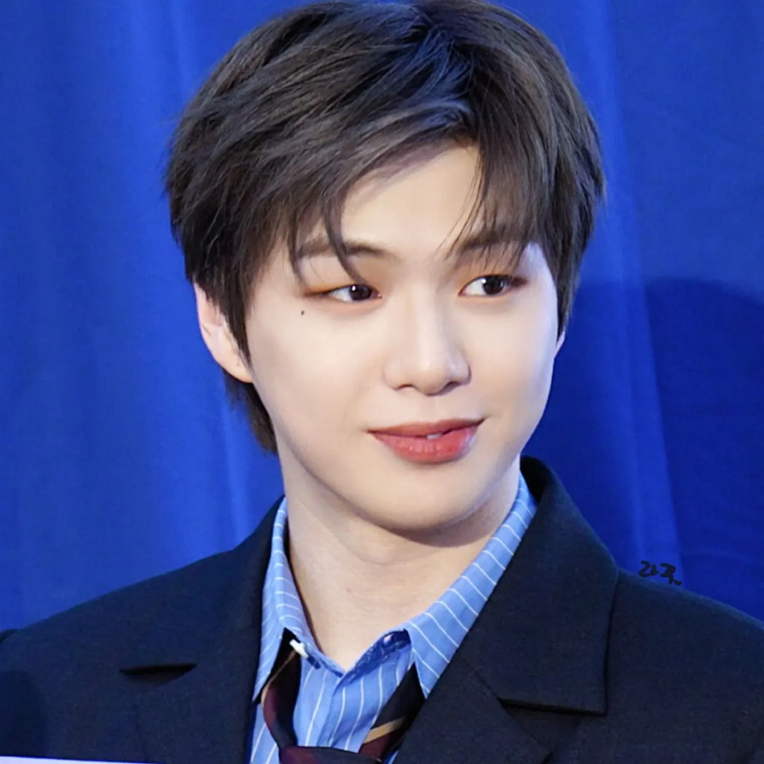 A moment captured by Kang Daniel's fan