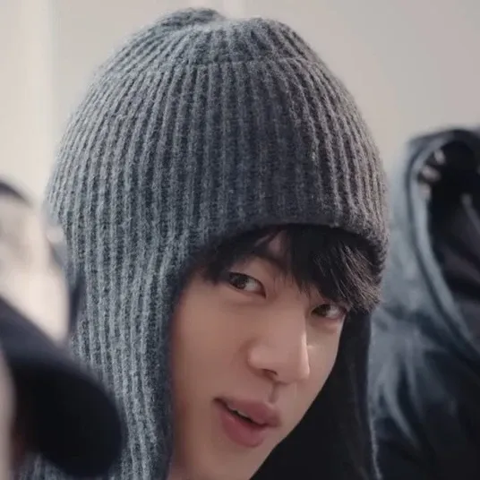 진 (방탄소년단)의 최신 사진