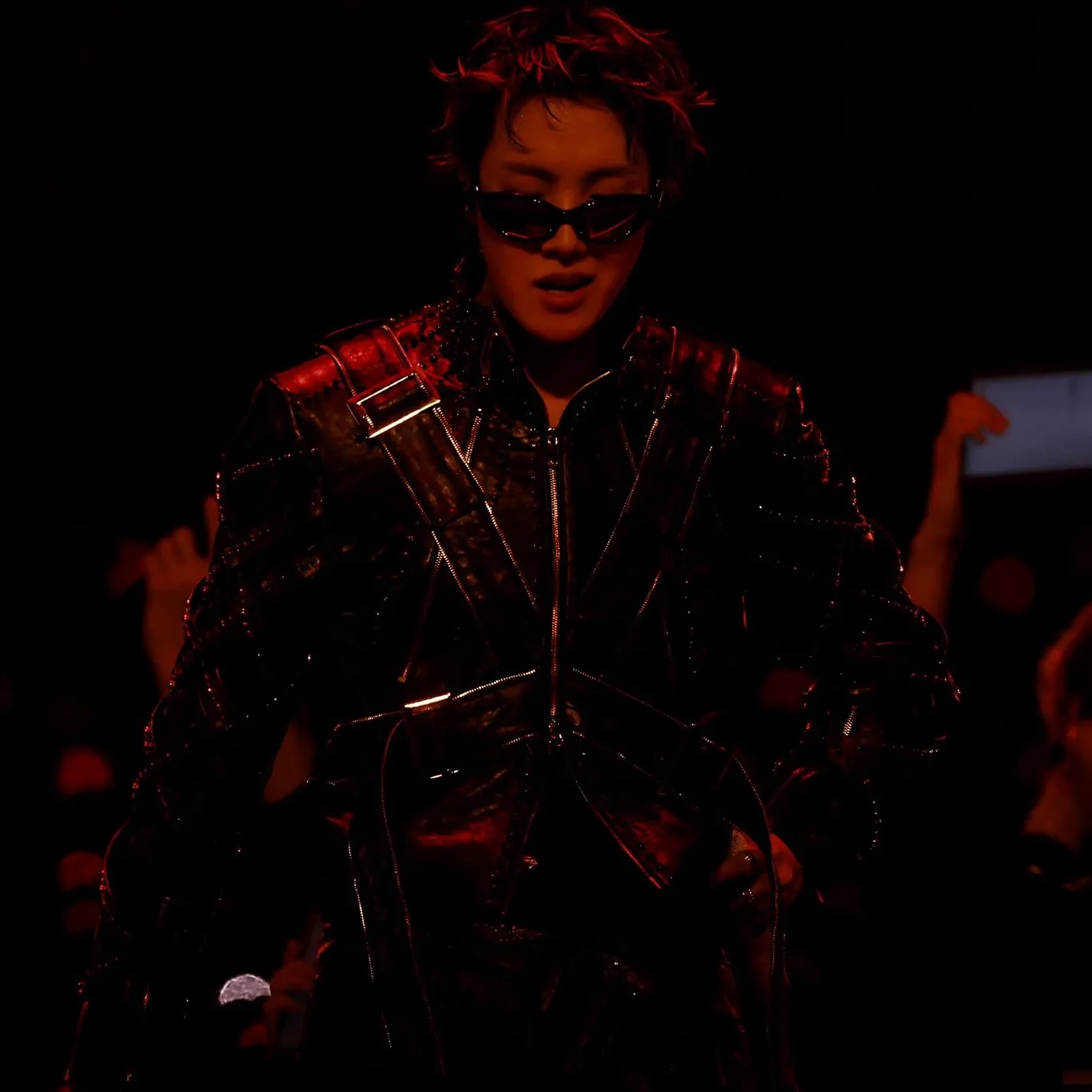 Momen yang diabadikan oleh penggemar j-hope (BTS)