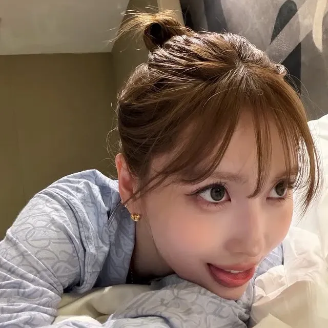 Momo (TWICE)的最新照片