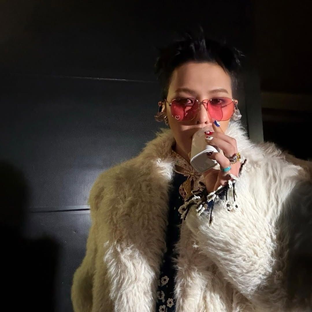 Recent activity shot of G-DRAGON (BIGBANG)