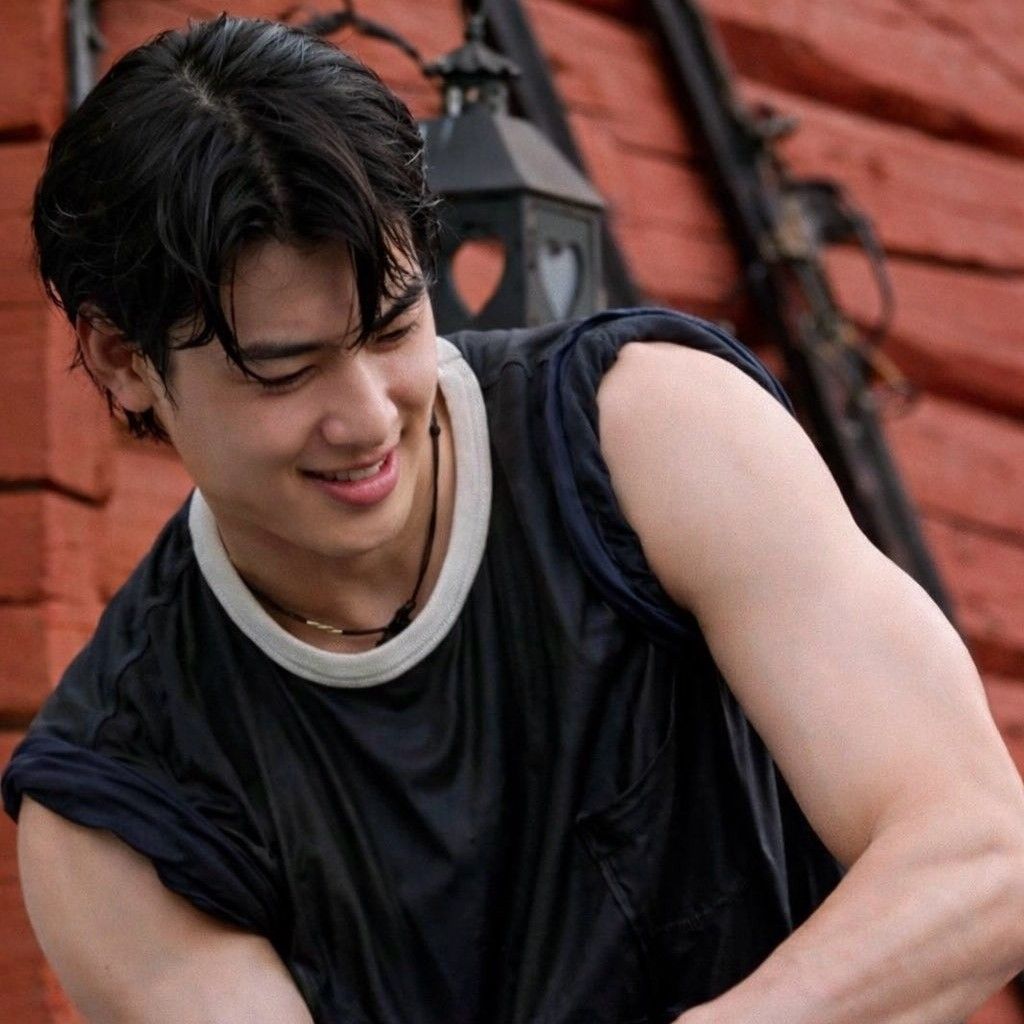 Behind-the-scenes cut of Eunwoo (ASTRO)