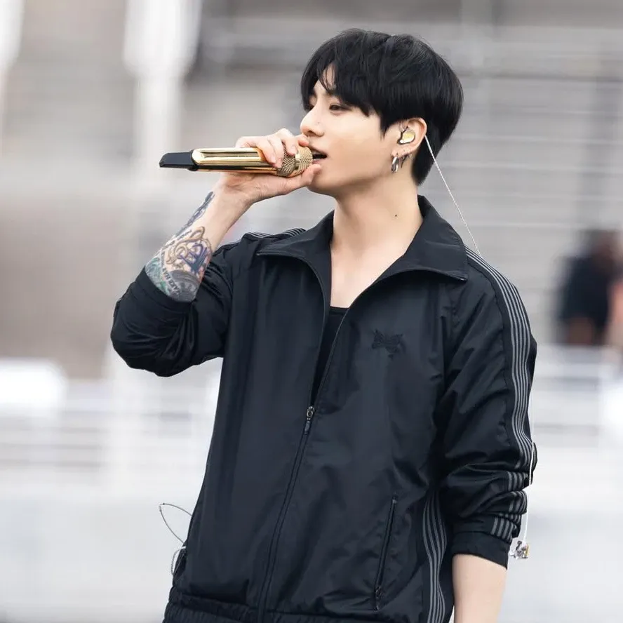 정국 (방탄소년단) 최근 활동샷