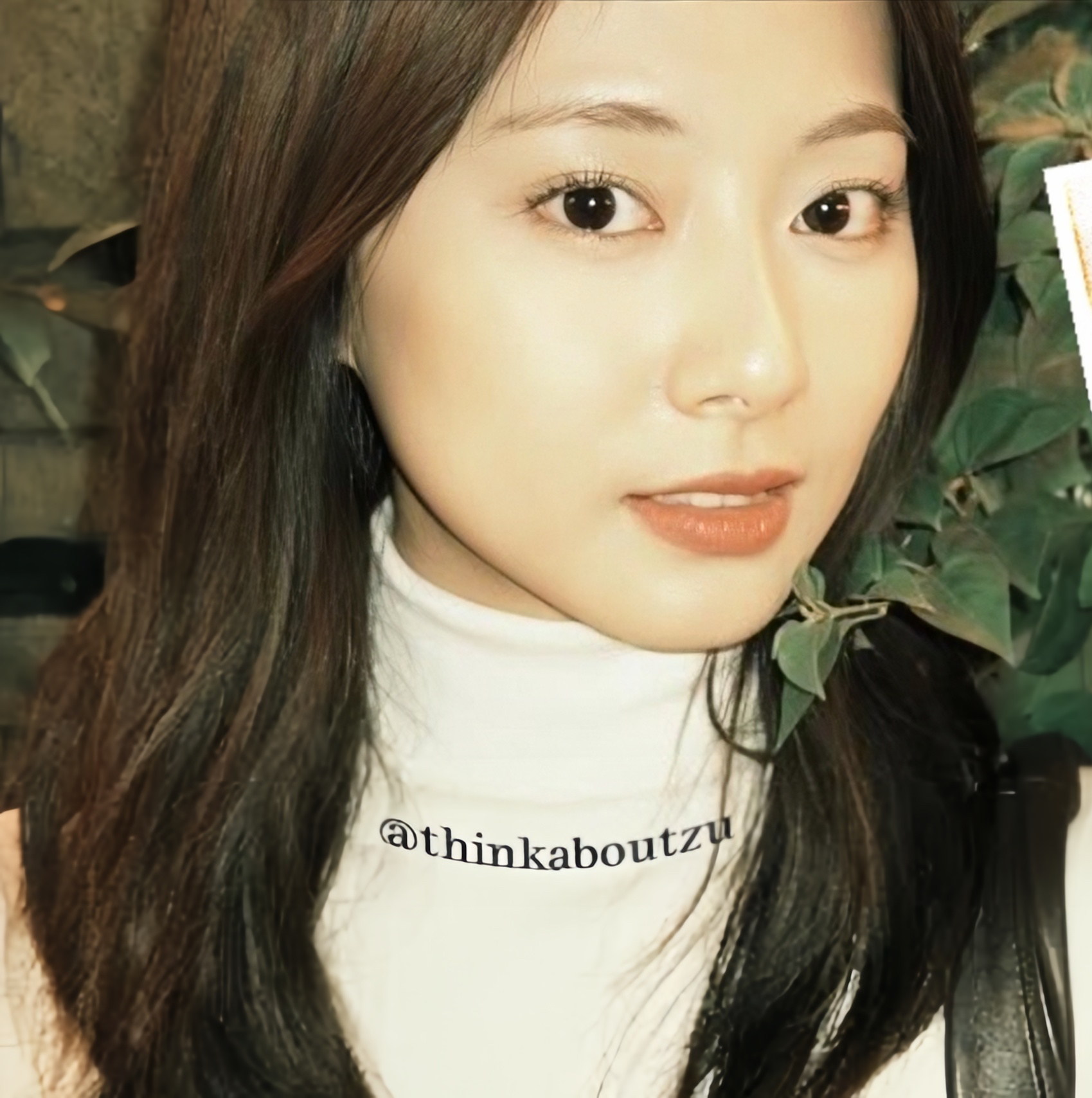 쯔위 (TWICE)의 비하인드 컷