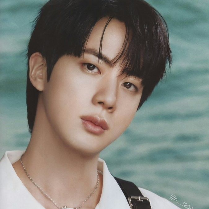 Potret di balik layar Jin (BTS)