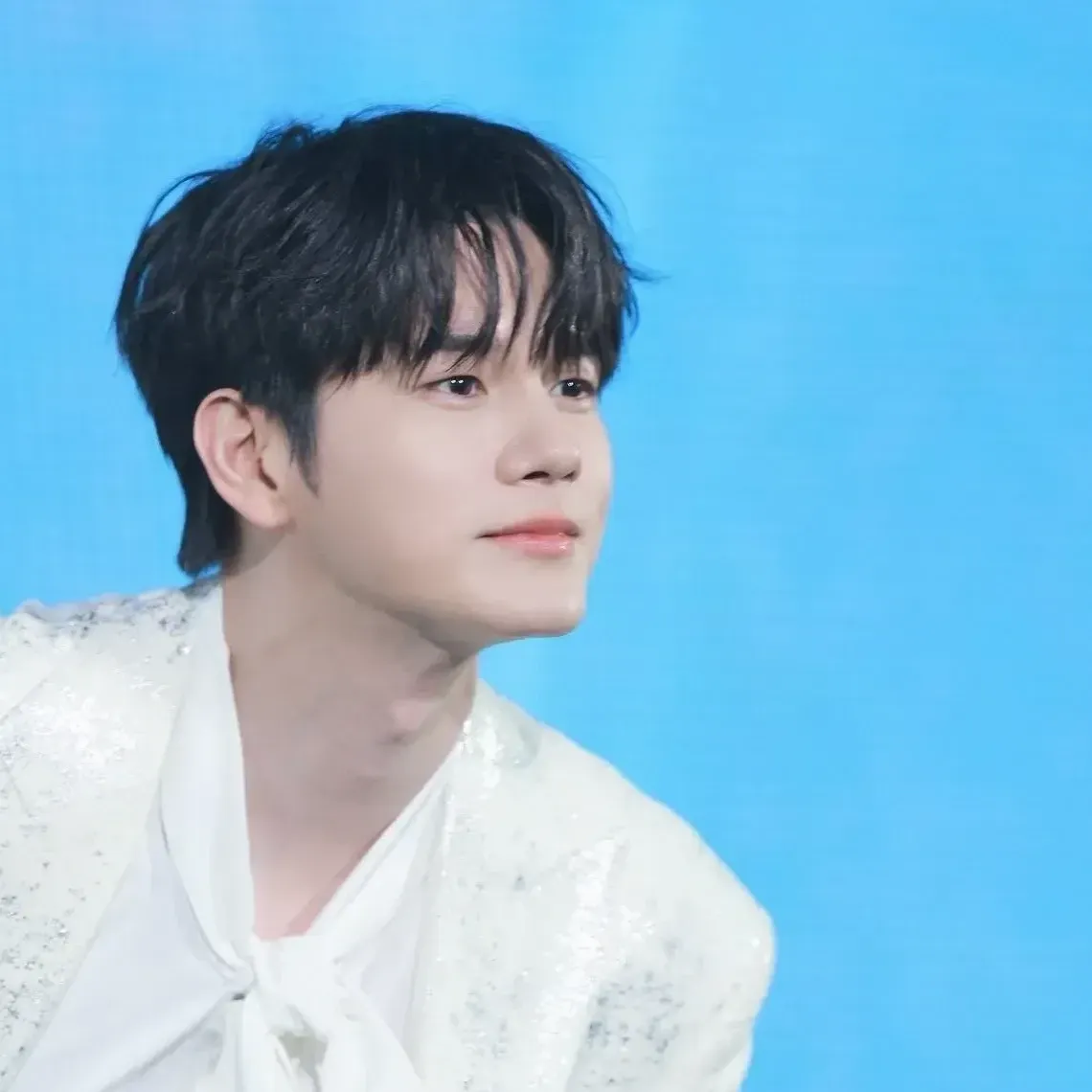 옹성우의 최신 사진