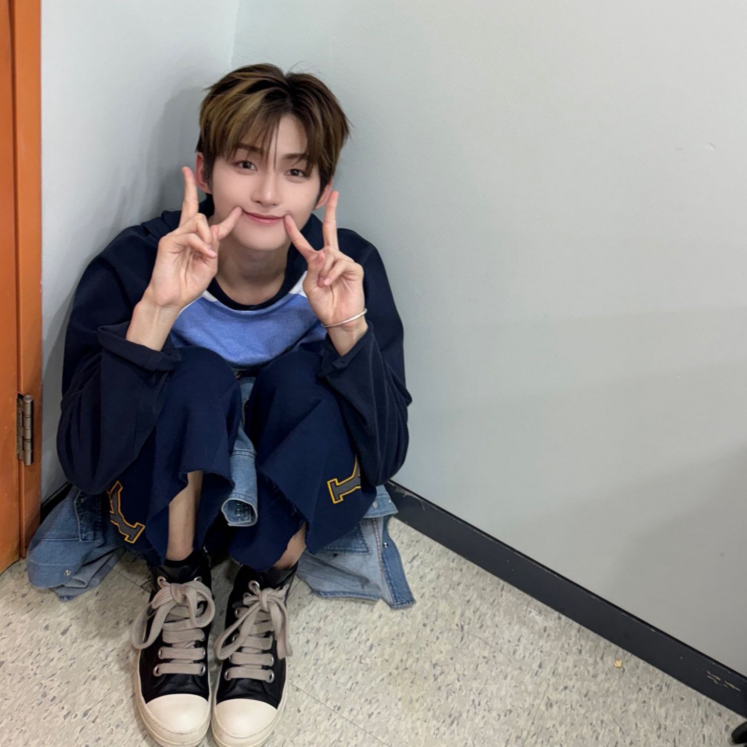 A moment captured by Jihoon (TWS)'s fan