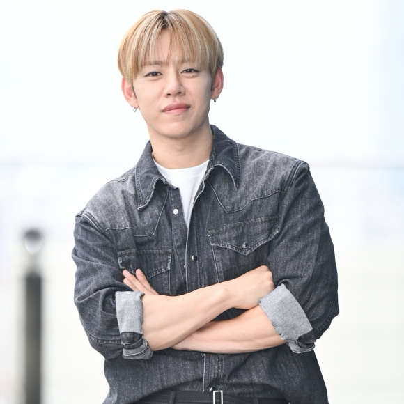 Latest photo of Daehyun (B.A.P)