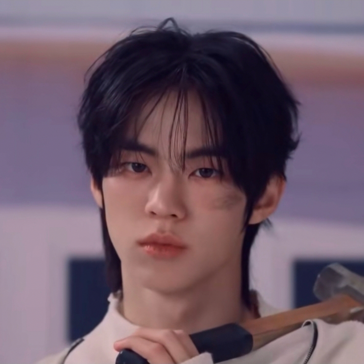 Foto terbaru Dohoon (TWS)