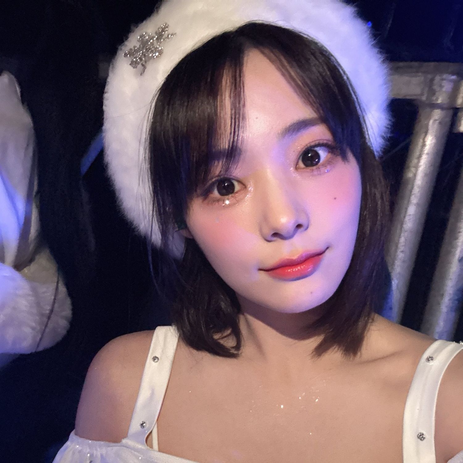 Latest photo of Siyeon (QWER)