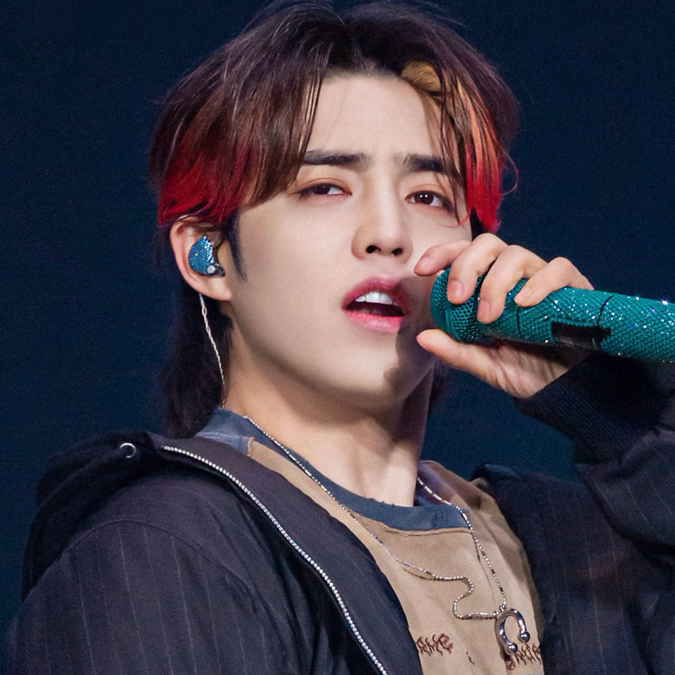 A moment captured by S.Coups (SEVENTEEN)'s fan