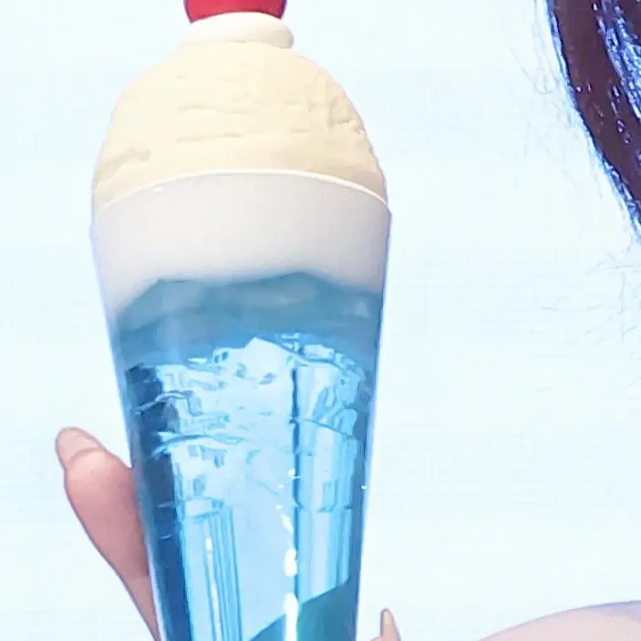 Behind-the-scenes cut of Jiwoo (Hearts2Hearts)