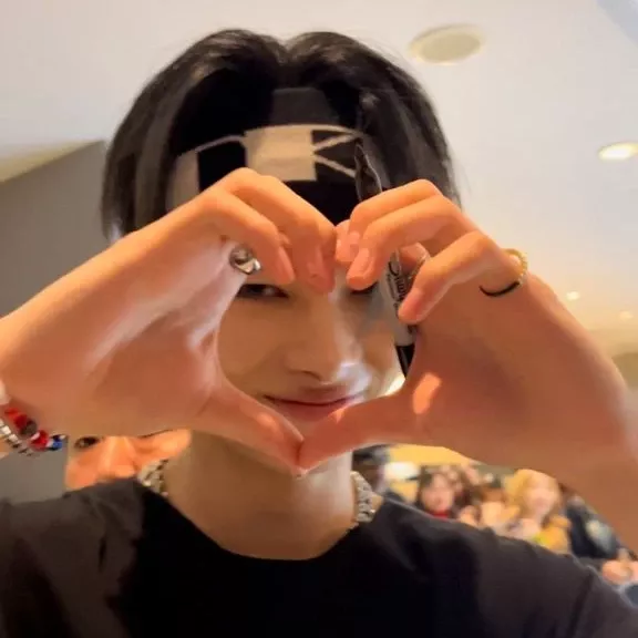 Potret di balik layar NI-KI (ENHYPEN)