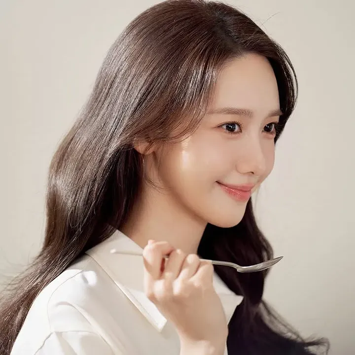 ユナ (少女時代)の最近の活動写真