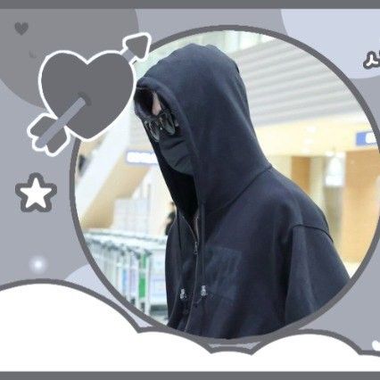 Recent activity shot of Ricky (ZEROBASEONE)