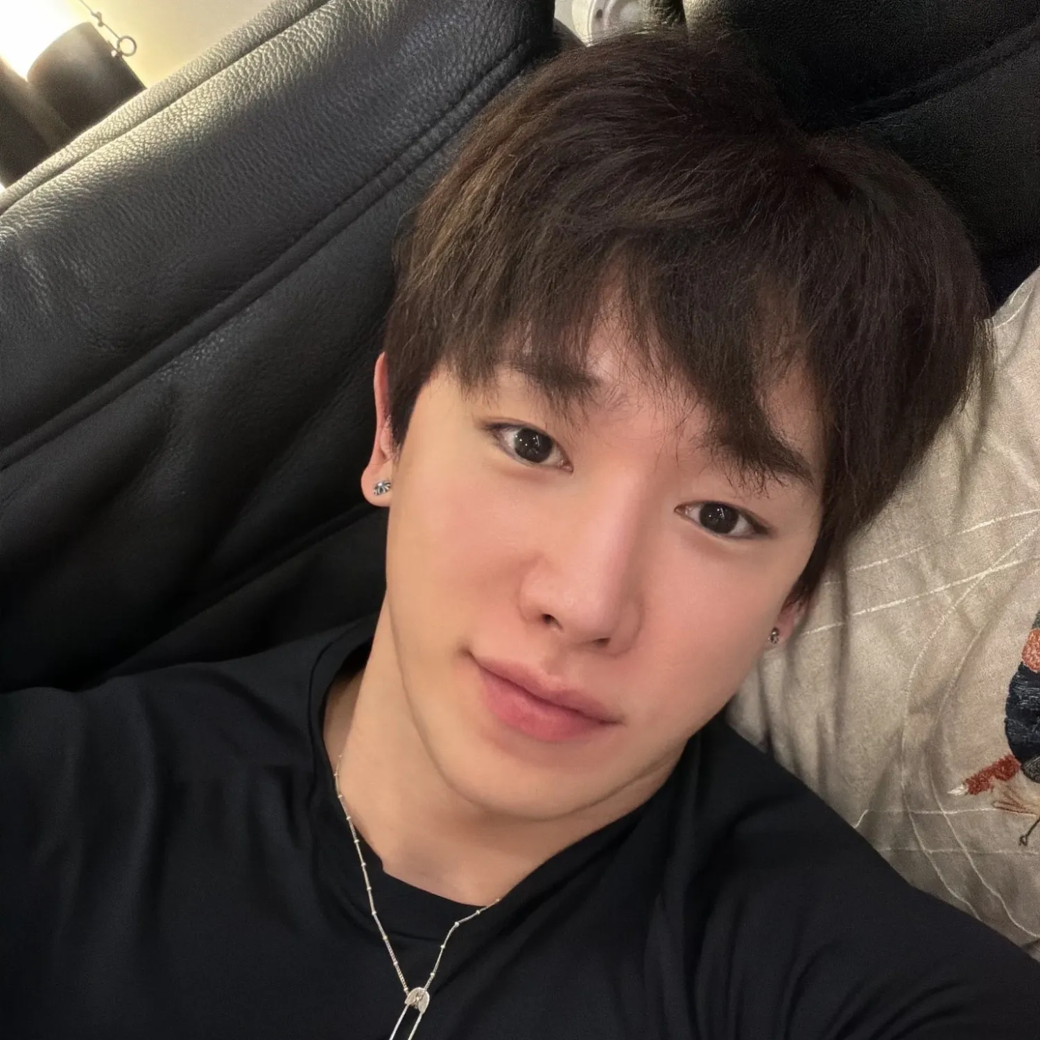 Behind-the-scenes cut of Wonho
