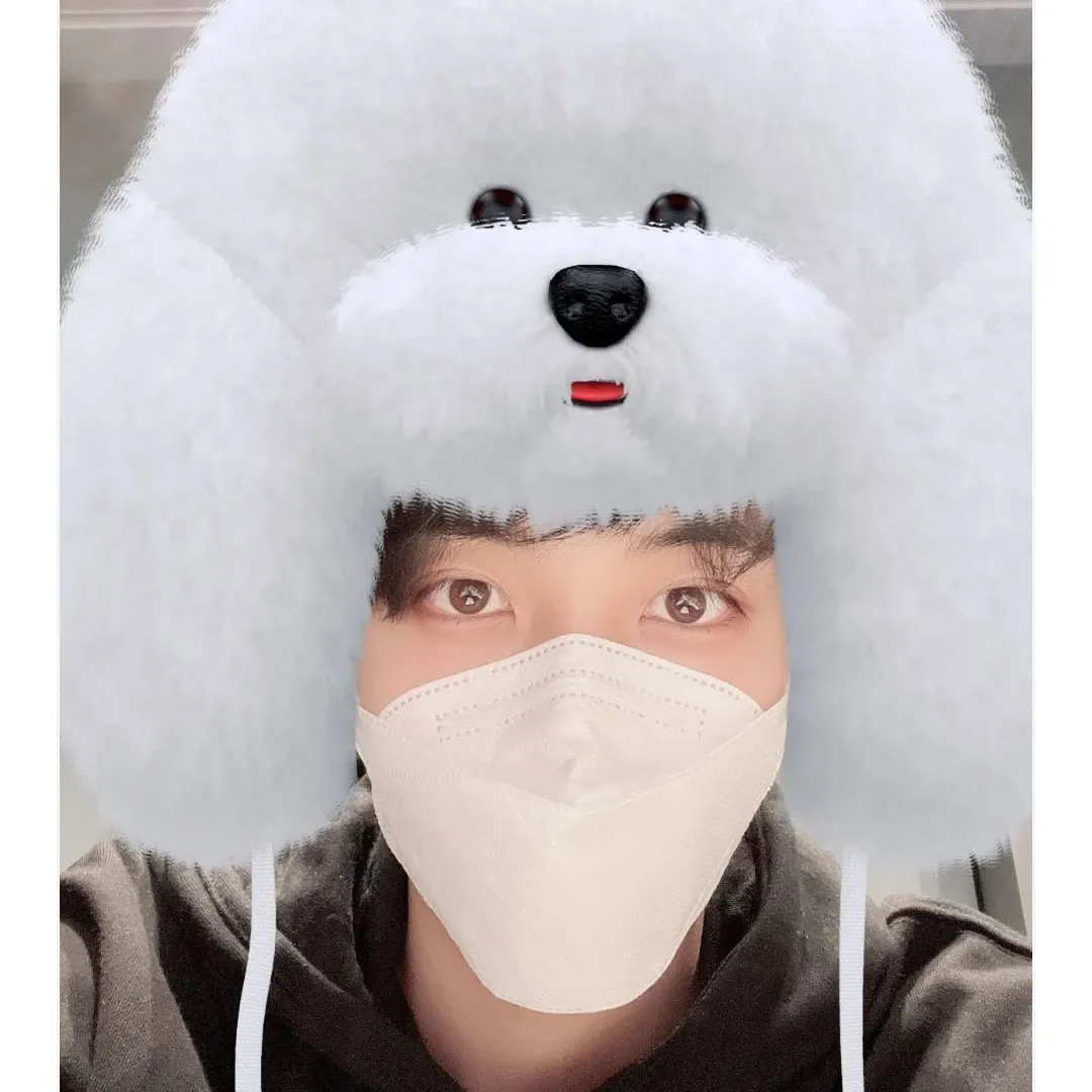 Behind-the-scenes cut of SEVENTEEN