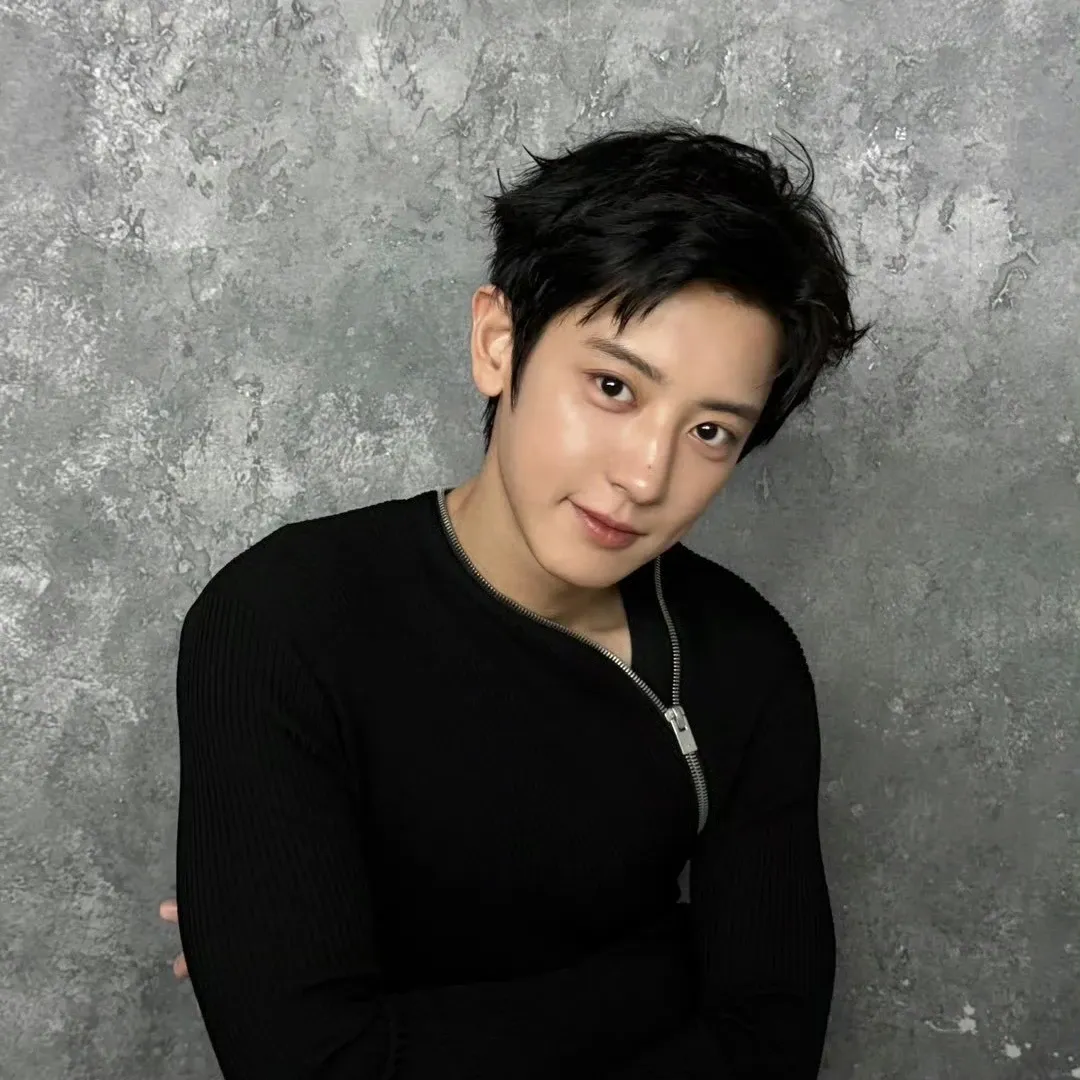 Behind-the-scenes cut of Chanyeol (EXO)