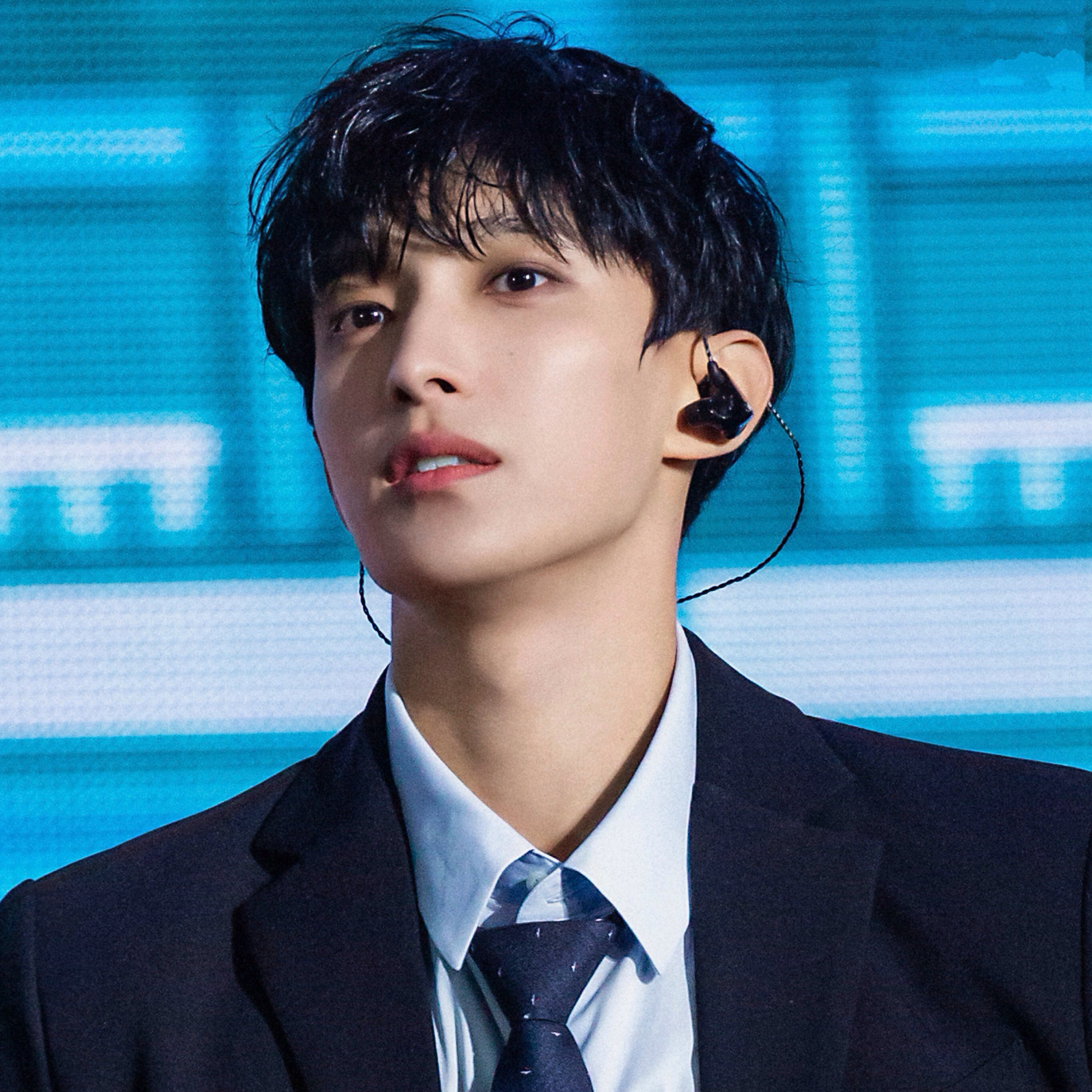 Behind-the-scenes cut of DK (SEVENTEEN)