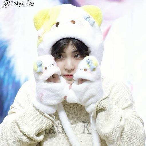 A moment captured by Xiumin (EXO)'s fan