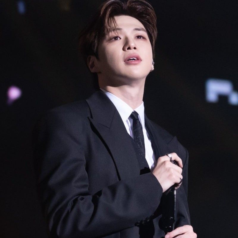 강다니엘 최근 활동샷