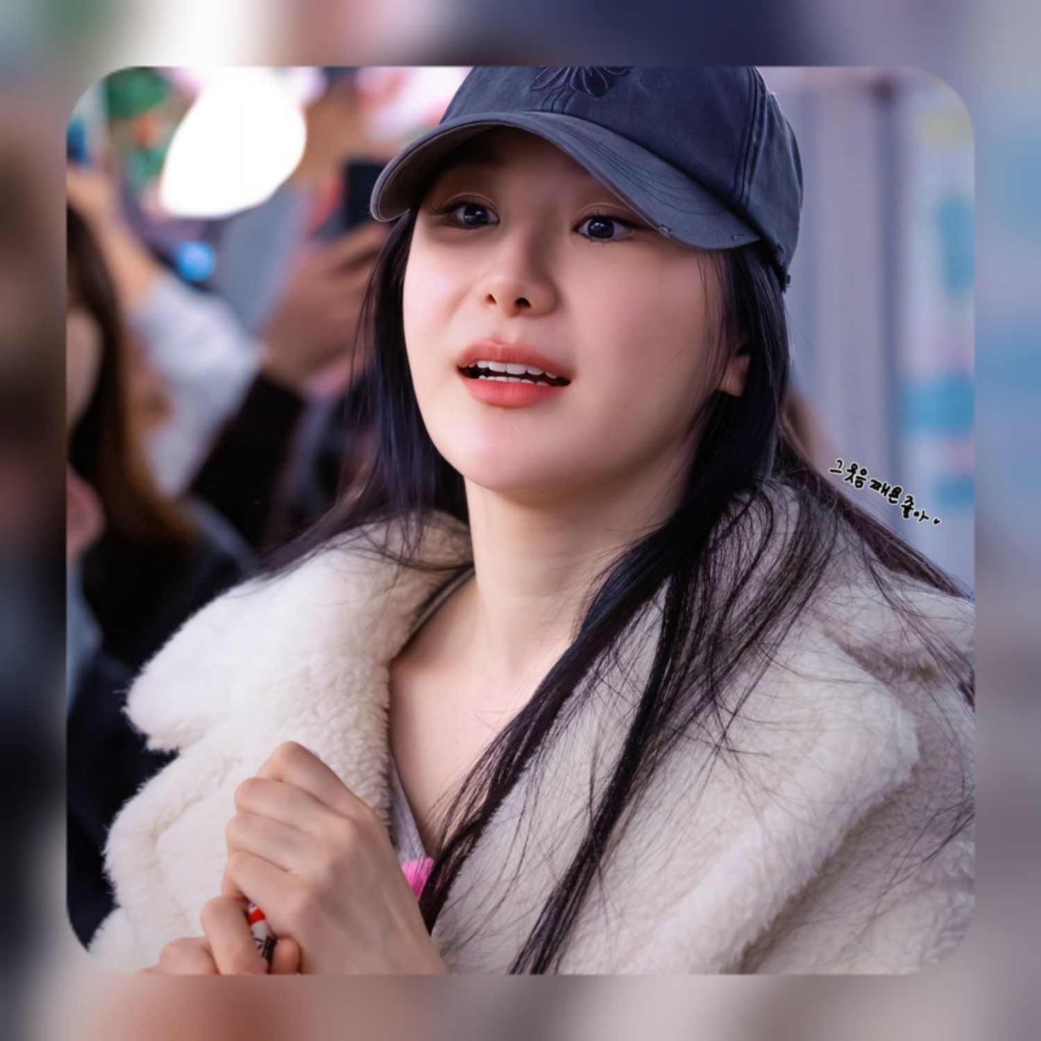 이채연의 비하인드 컷