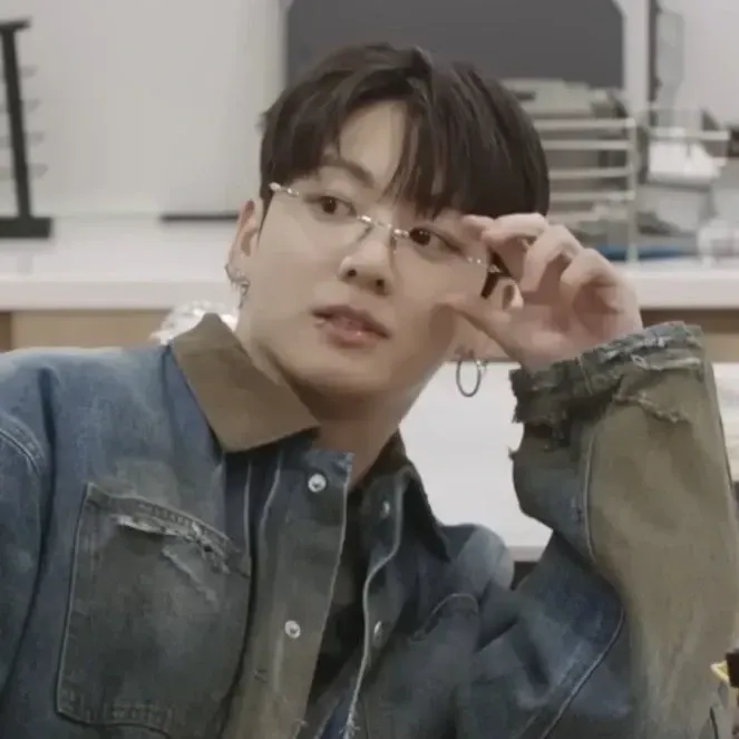 Momen yang diabadikan oleh penggemar Jungkook (BTS)