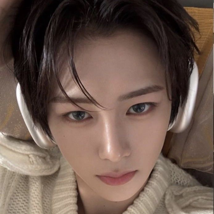 Behind-the-scenes cut of Zhou Anxin (ALPHA DRIVE ONE)