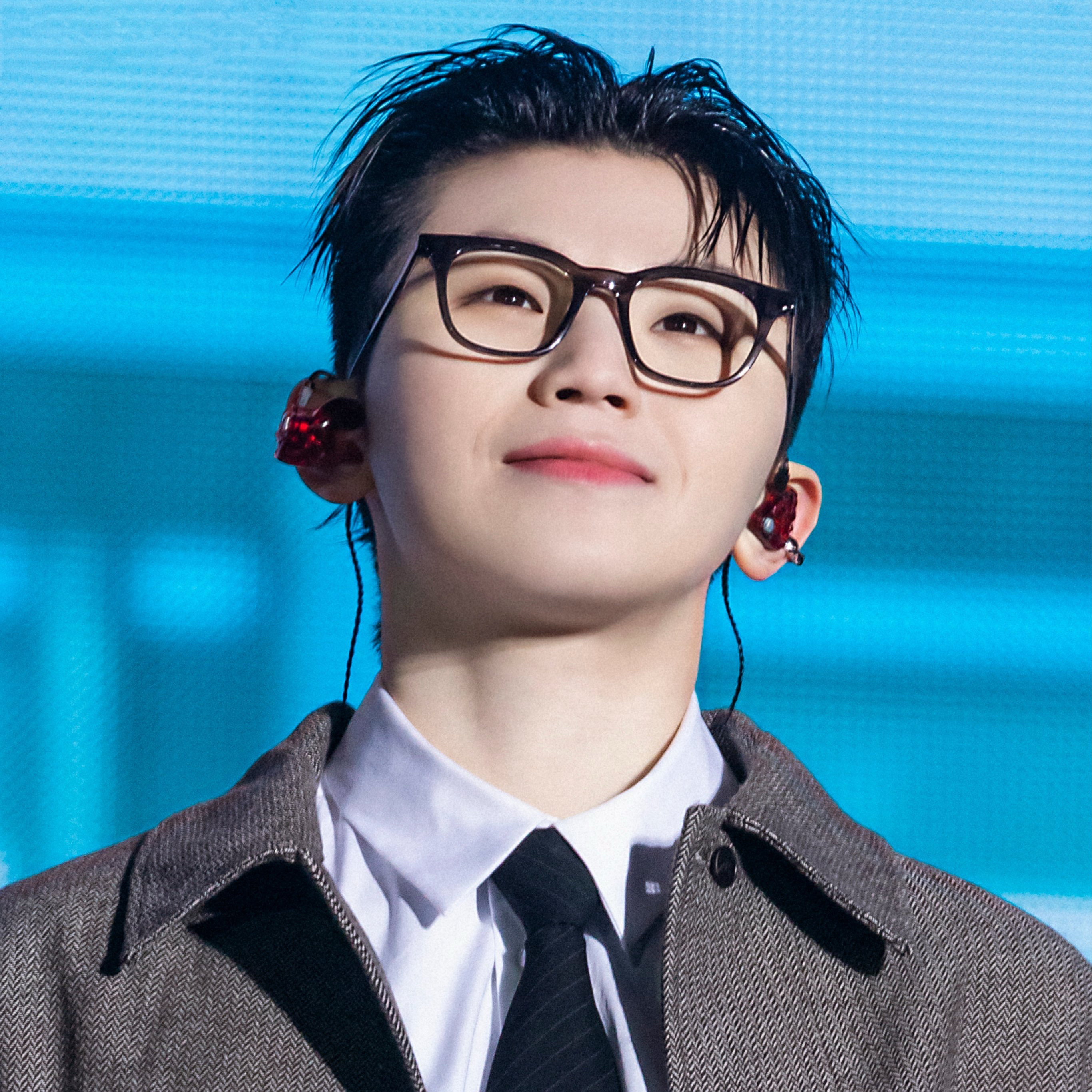 Recent activity shot of Woozi (SEVENTEEN)