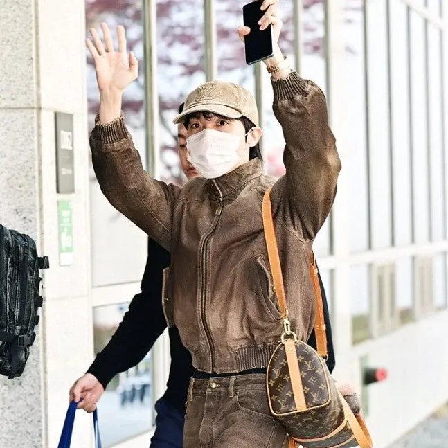 제이홉 (방탄소년단)의 비하인드 컷