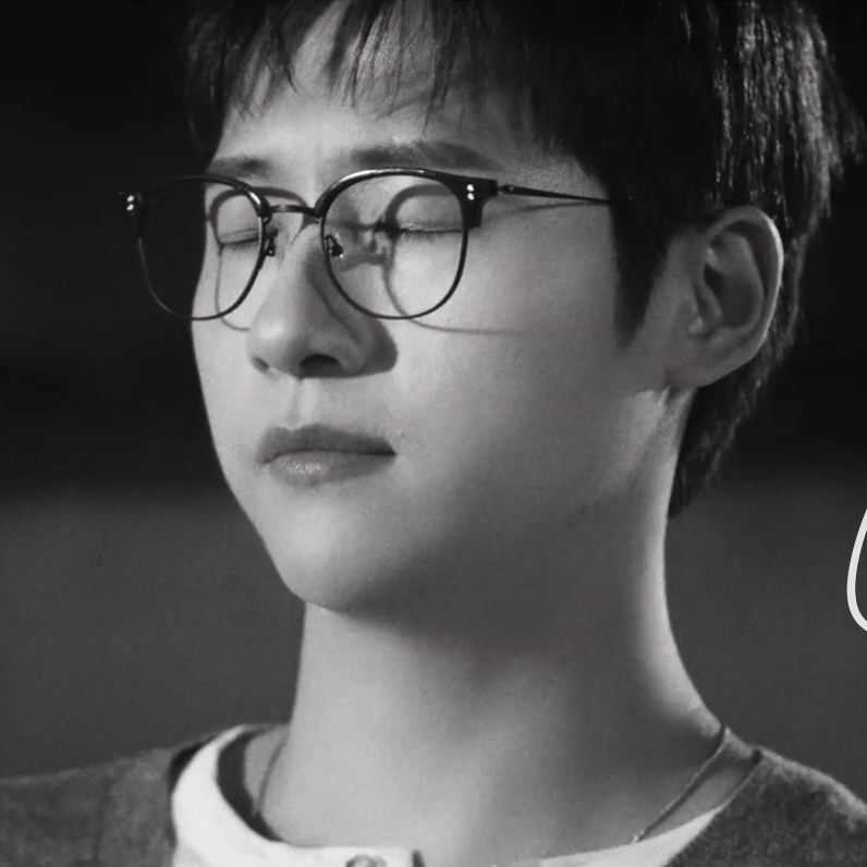 Recent activity shot of CNU (B1A4)