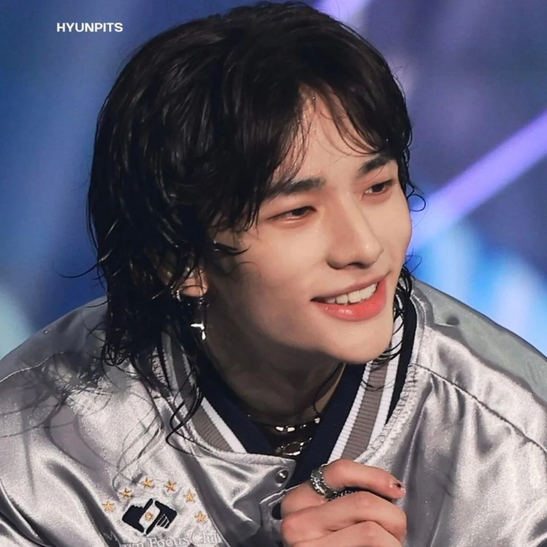 Behind-the-scenes cut of Felix (Stray Kids)