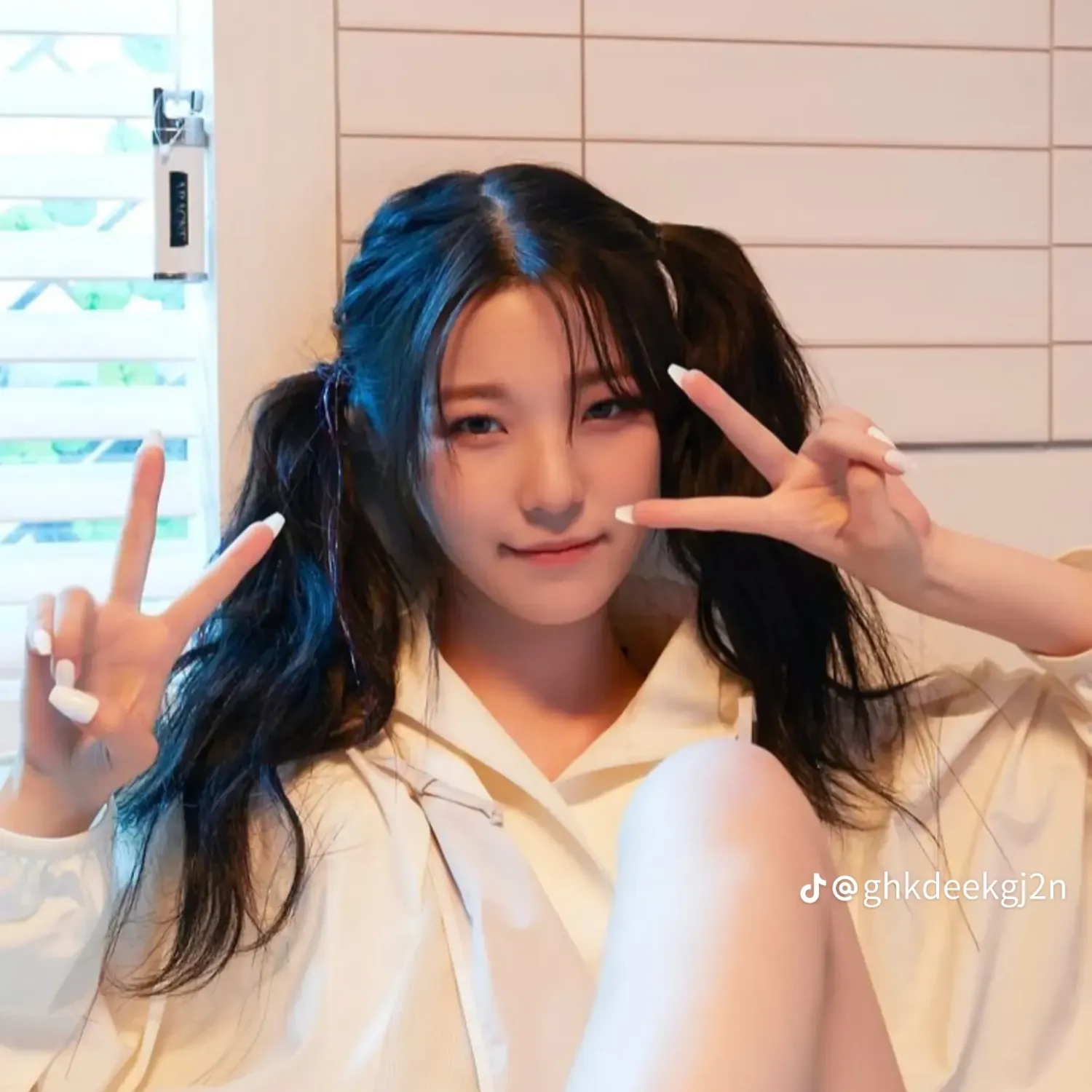 fromis (9) ジホン ファンダムコミュニティ │ KPOP人気No.1アプリ