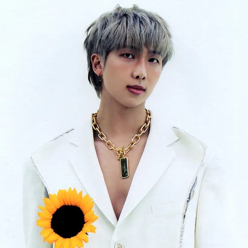 Foto terbaru RM (BTS)