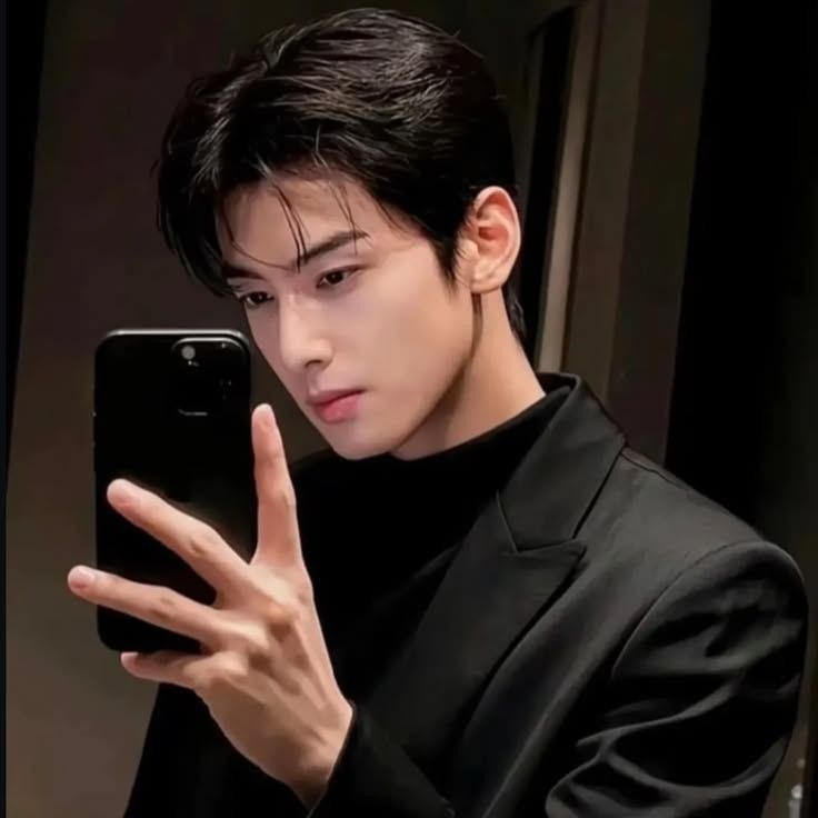 A moment captured by Eunwoo (ASTRO)'s fan