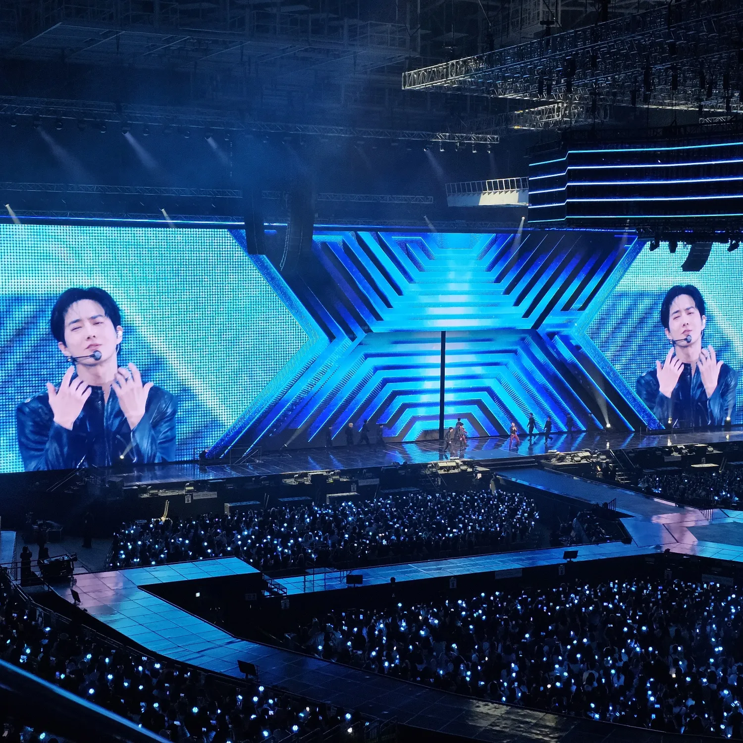 EXO의 비하인드 컷