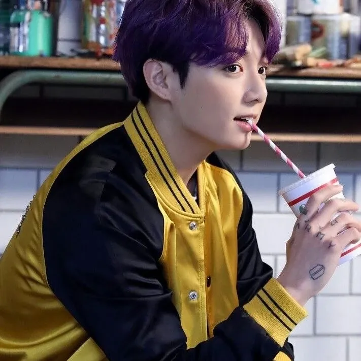 정국 (방탄소년단) 최근 활동샷