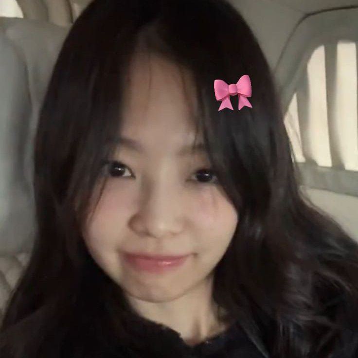 Jennie (BLACKPINK)的最新活動照片