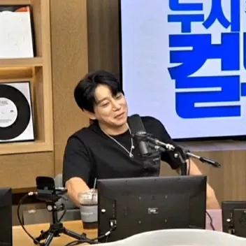 Latest photo of Hwang Chiyeol