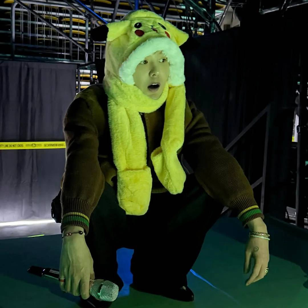 Recent activity shot of G-DRAGON (BIGBANG)