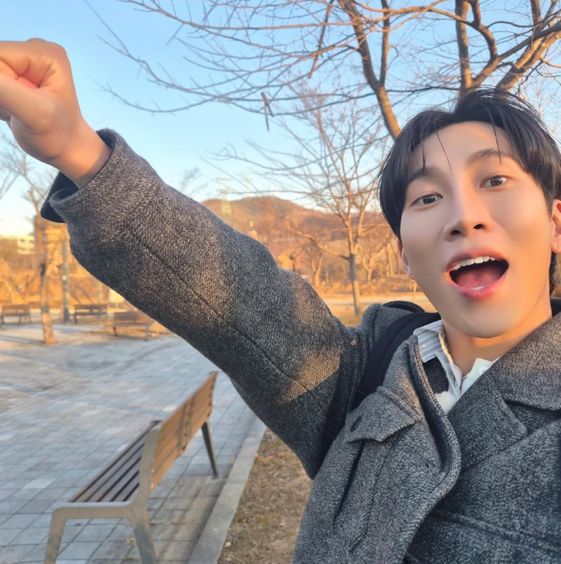 Recent activity shot of Seo Eunkwang (BTOB)