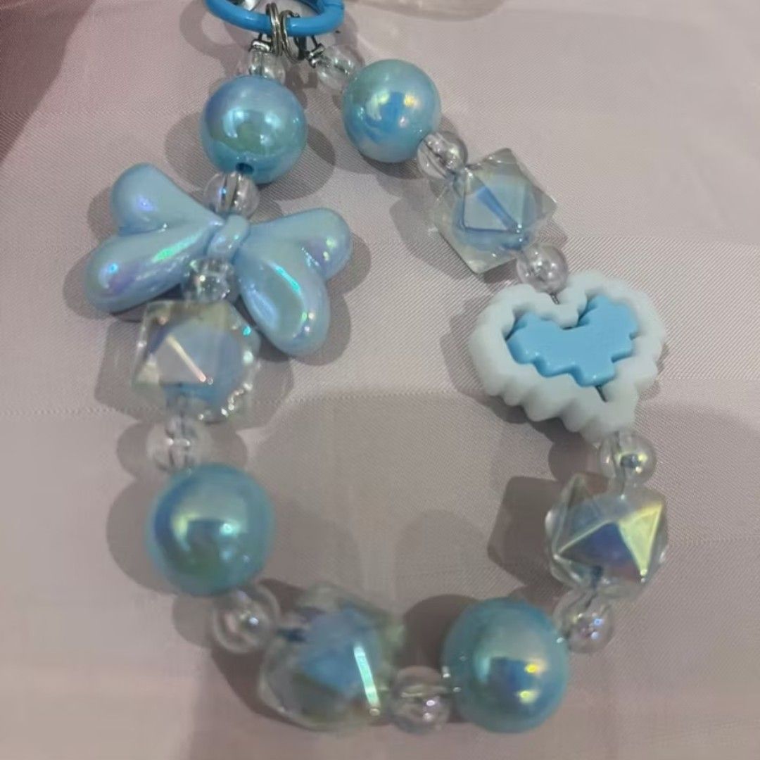 TOMORROW X TOGETHERの舞台裏ショット