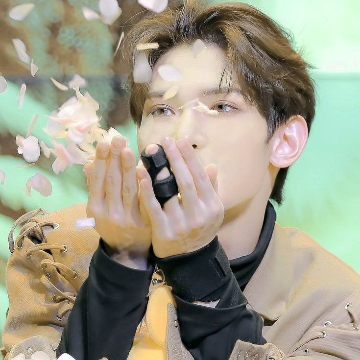 에이티즈의 최신 사진