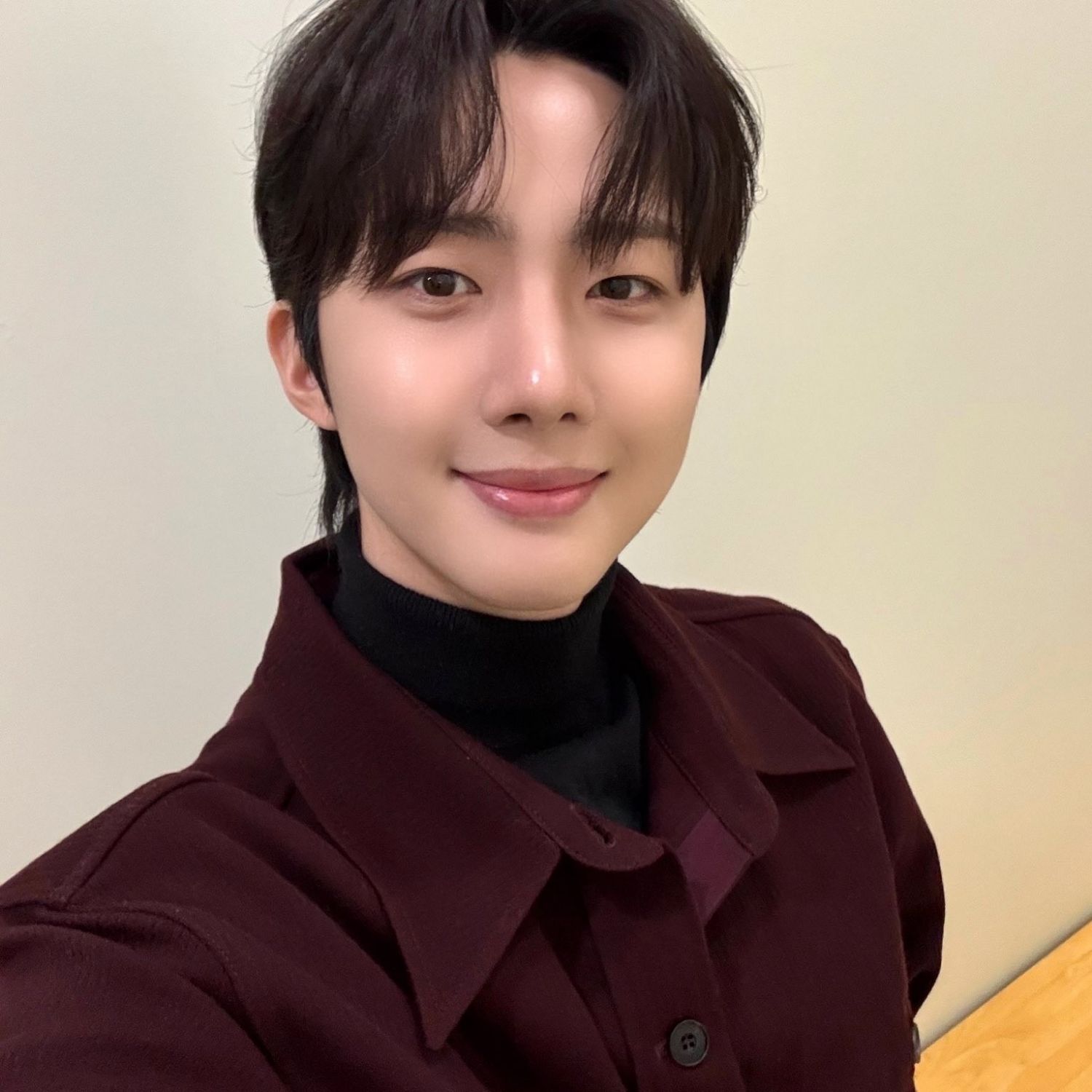 Latest photo of Hui (PENTAGON)