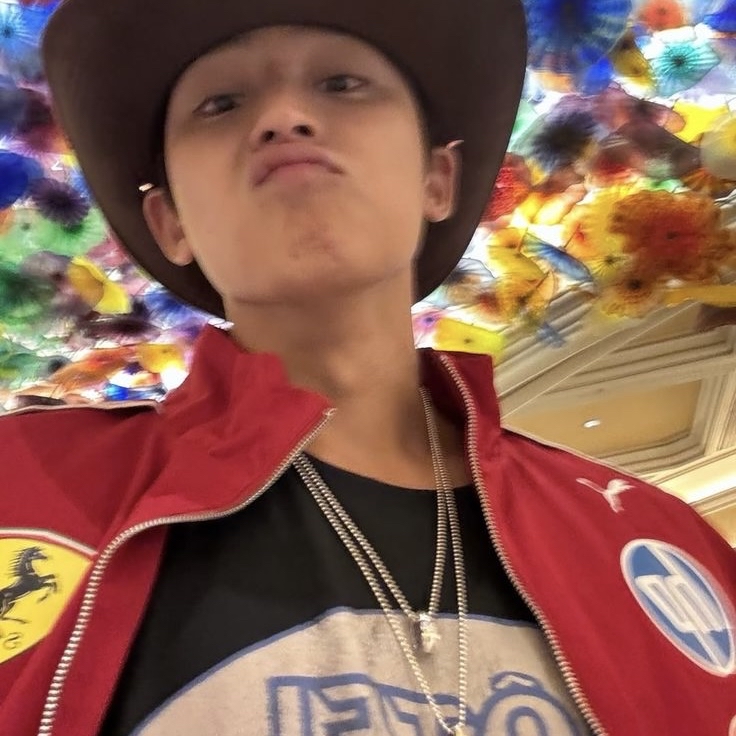 Behind-the-scenes cut of Mingyu (SEVENTEEN)