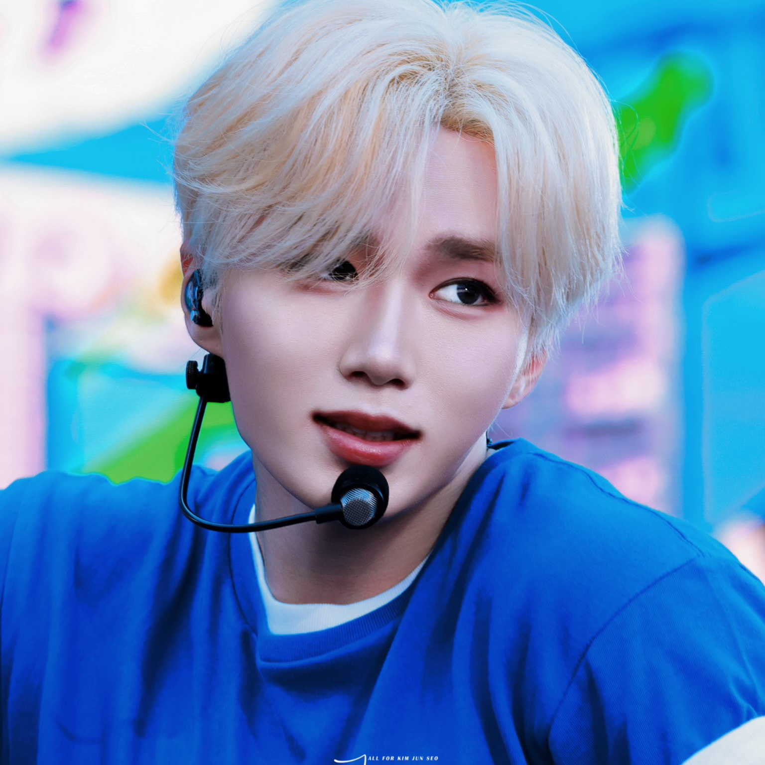 Behind-the-scenes cut of Kim Junseo (ALPHA DRIVE ONE)