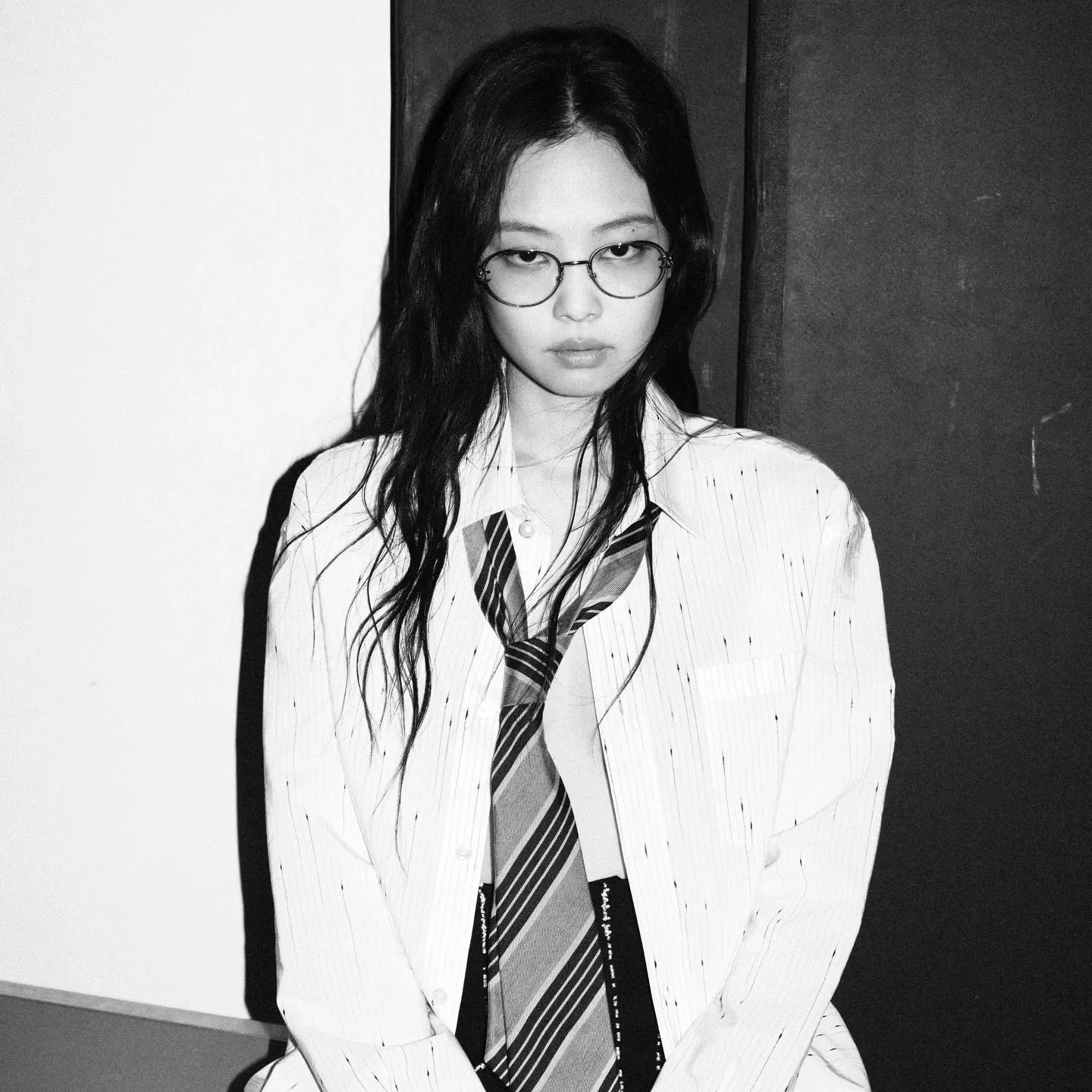Behind-the-scenes cut of Jennie (BLACKPINK)