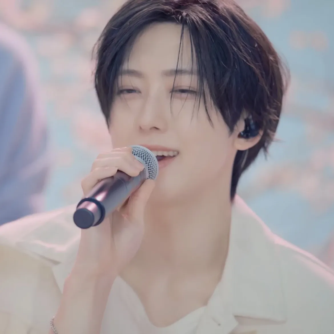 Recent activity shot of Fuma (&TEAM)