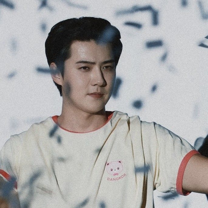 세훈 (EXO)의 비하인드 컷